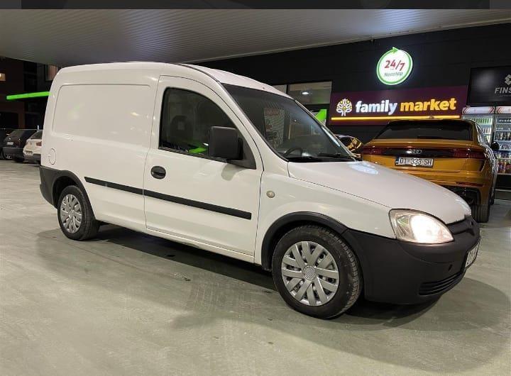 OPEL-COMBO-