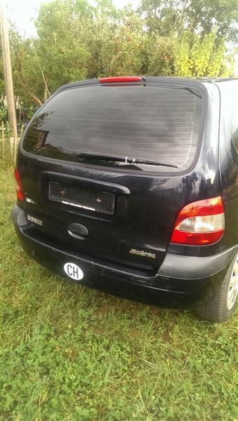 Shitet-Renaulti