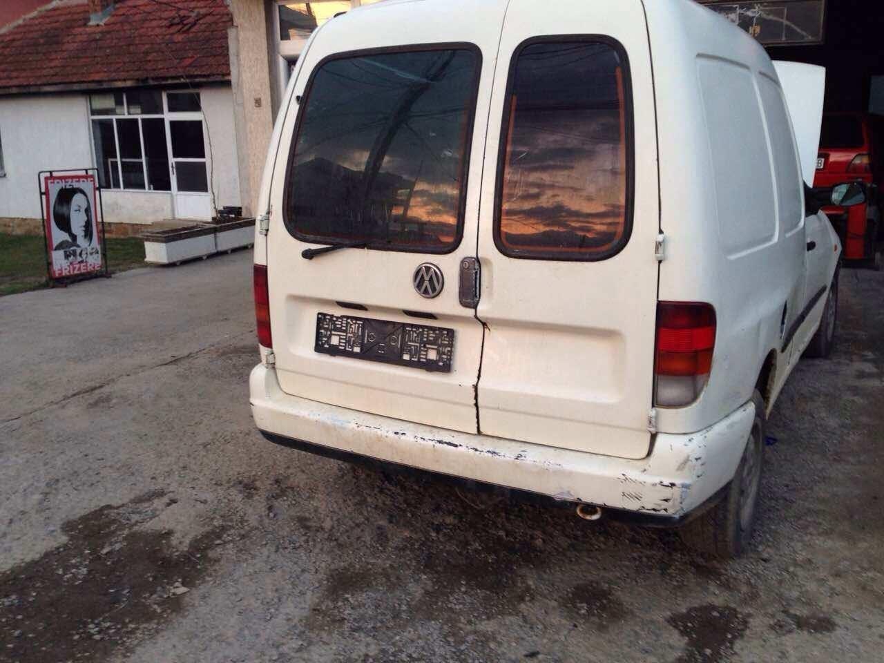 VWPikap-Caddy--99