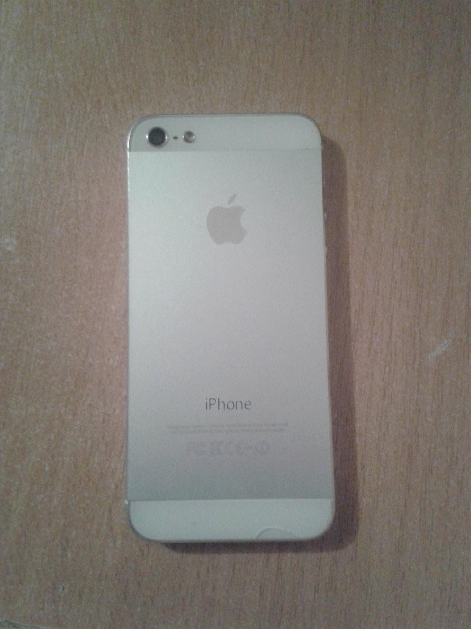 Shes-Iphone-5