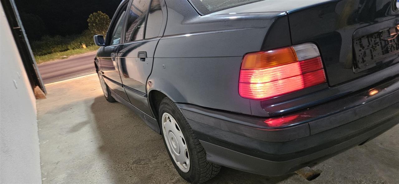 BMW-E36