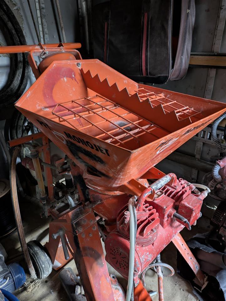 Makin-e-mallterit-PFT