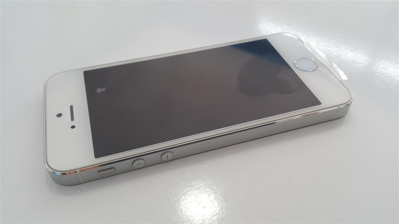iPhone-5s-White