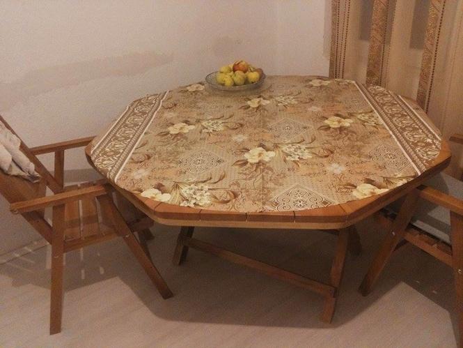 tavolinen e bukes 