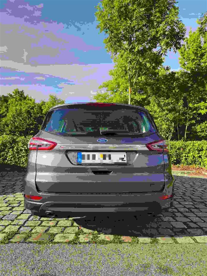 Ford-S-Max-2-0-Ecoblue-2020-kerr-i-ruar