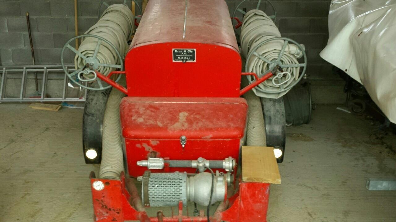 pomp-e-ujt