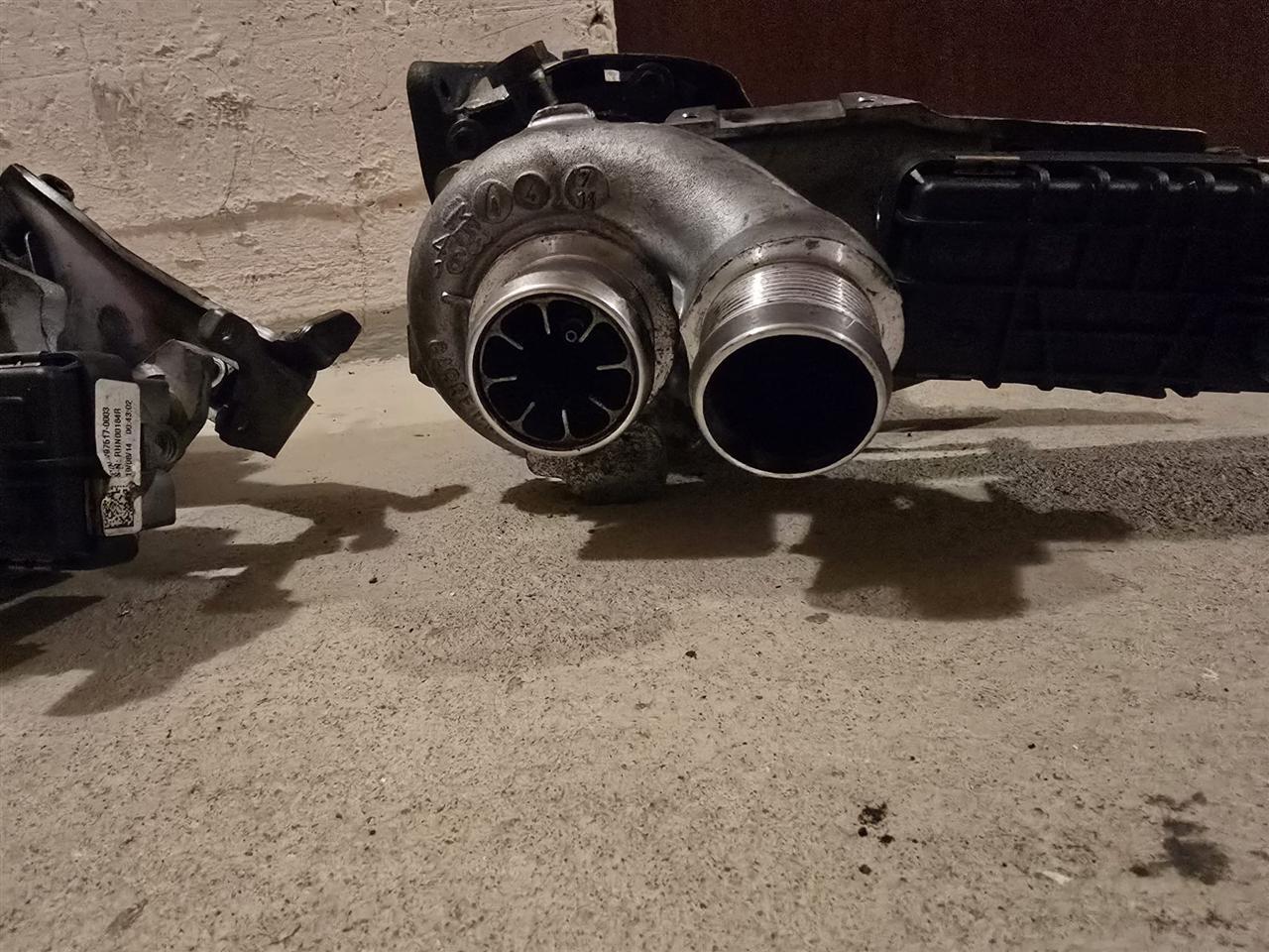 Pjese-Audi-4-2-2014