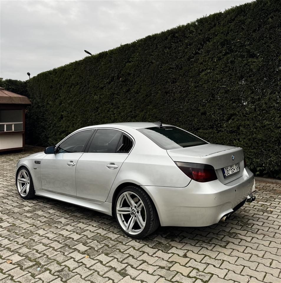 BMW-530d-e60