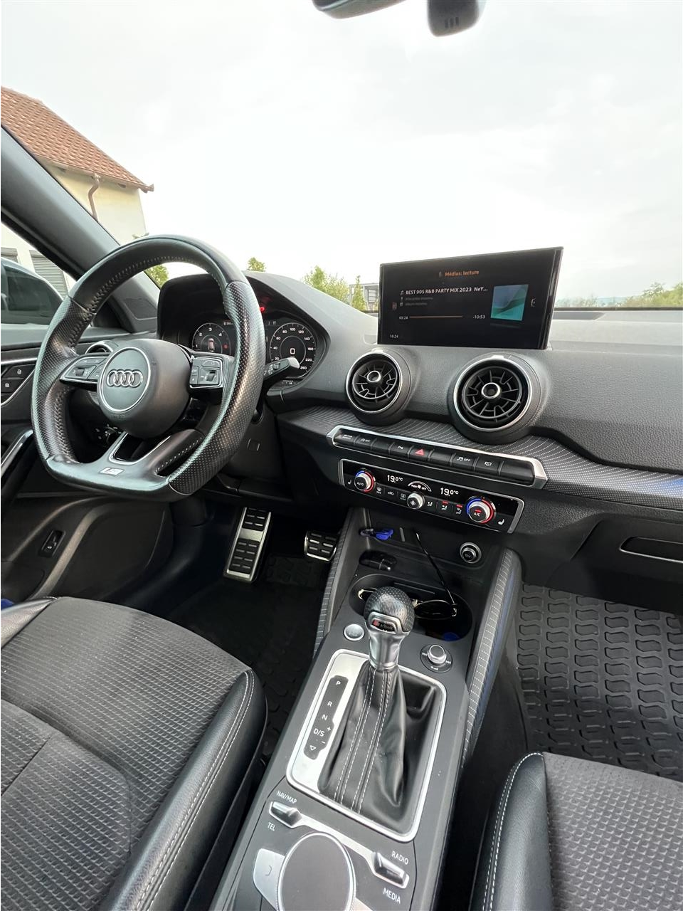 Audi-Q2