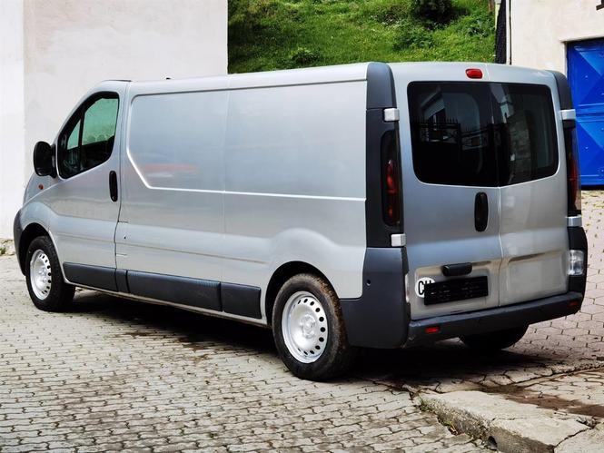 Renault Trafic Kombi 1.9 CDTI 2006