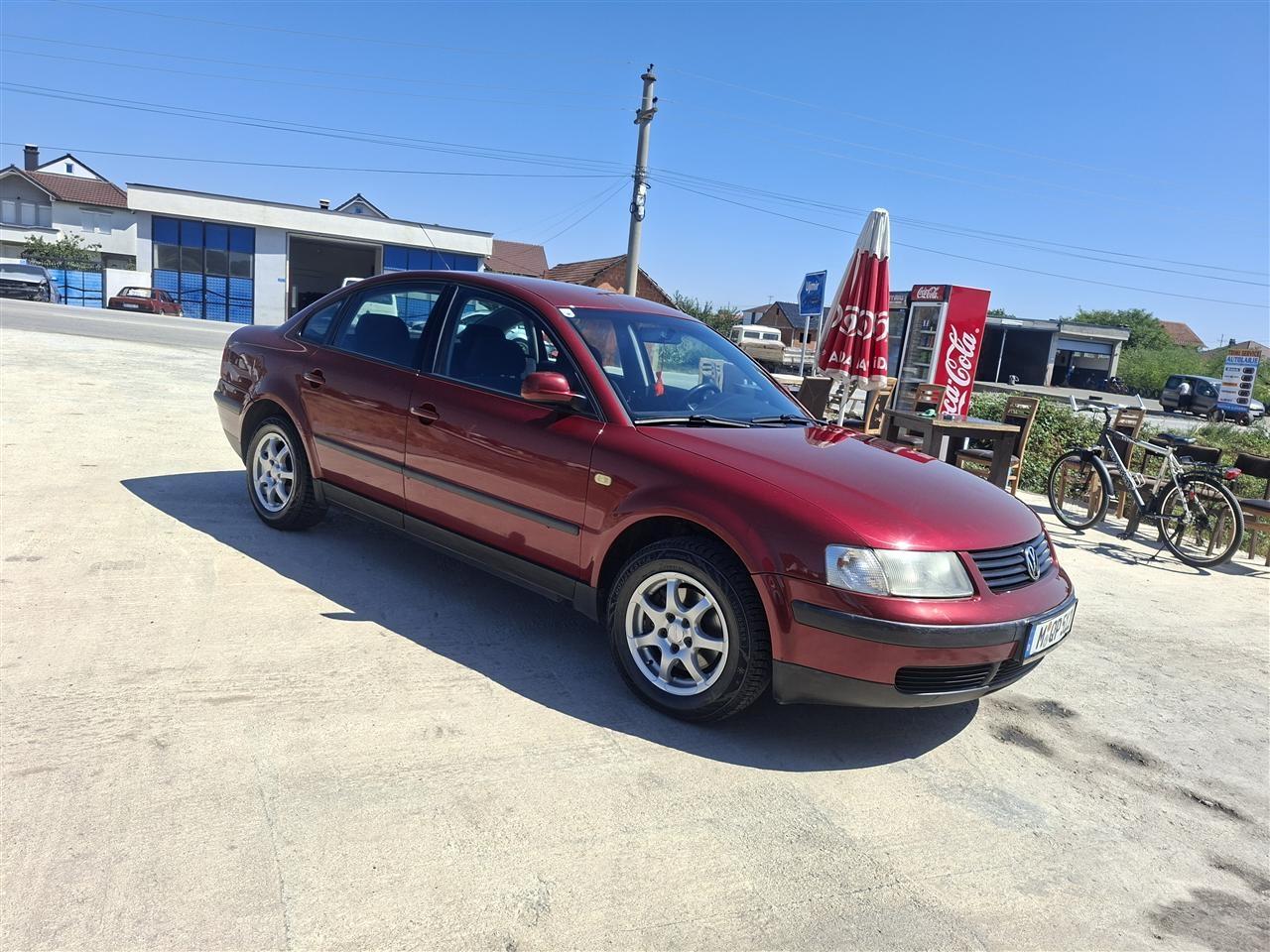 SHES-PASSAT-B4-1-9-DIZEL-TDI