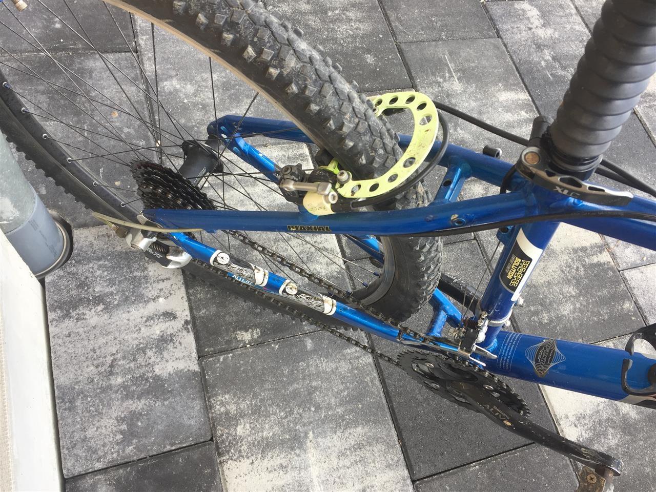 Bicikel-Scott-26