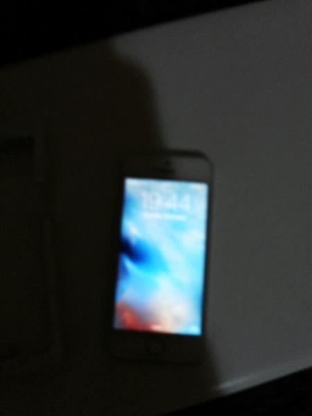 shes-iphone-5s-