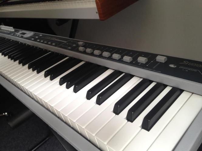 Studiologic VMK-88 Plus Keyboard Controller