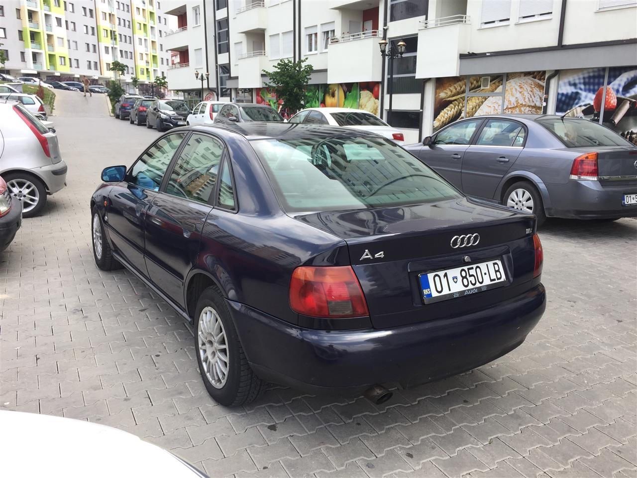 Audi-A4