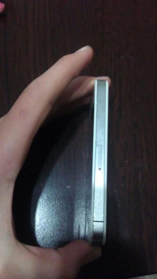 IPHONE-4-