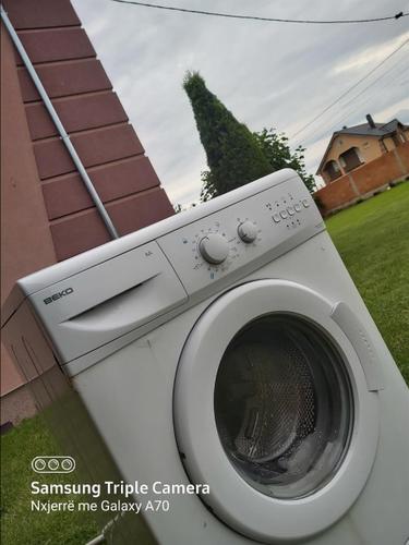 lavatriqe