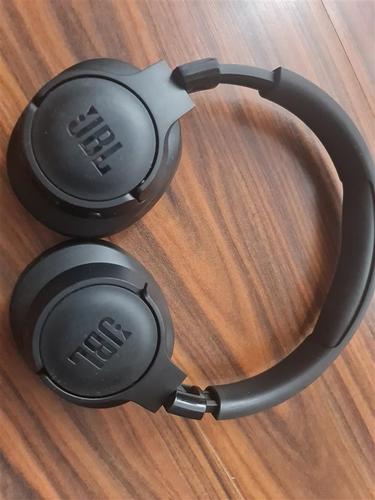 JBL 750BTNC