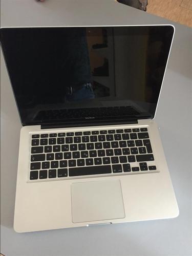 Shitet Macbook 