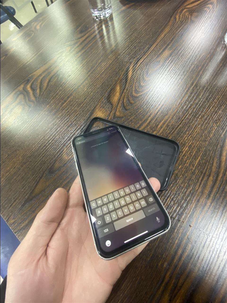 Iphone-11-128GB-Face----super-gjendje--