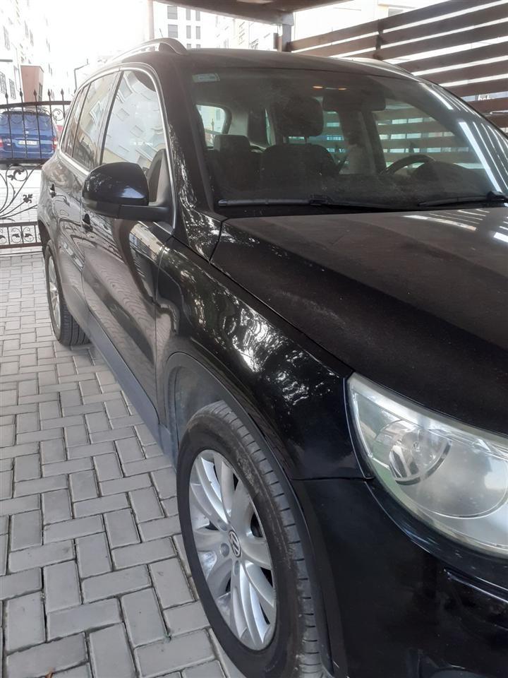 Tiguan--Manual--2009--2-0-TDI