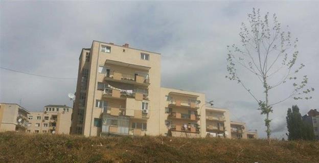 Prodaje-se-stan-u-Pristini-55+48m2-Suncani-breg