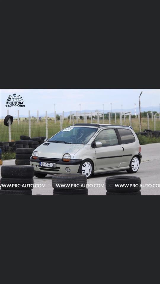Renault-Twingo-Initiale-