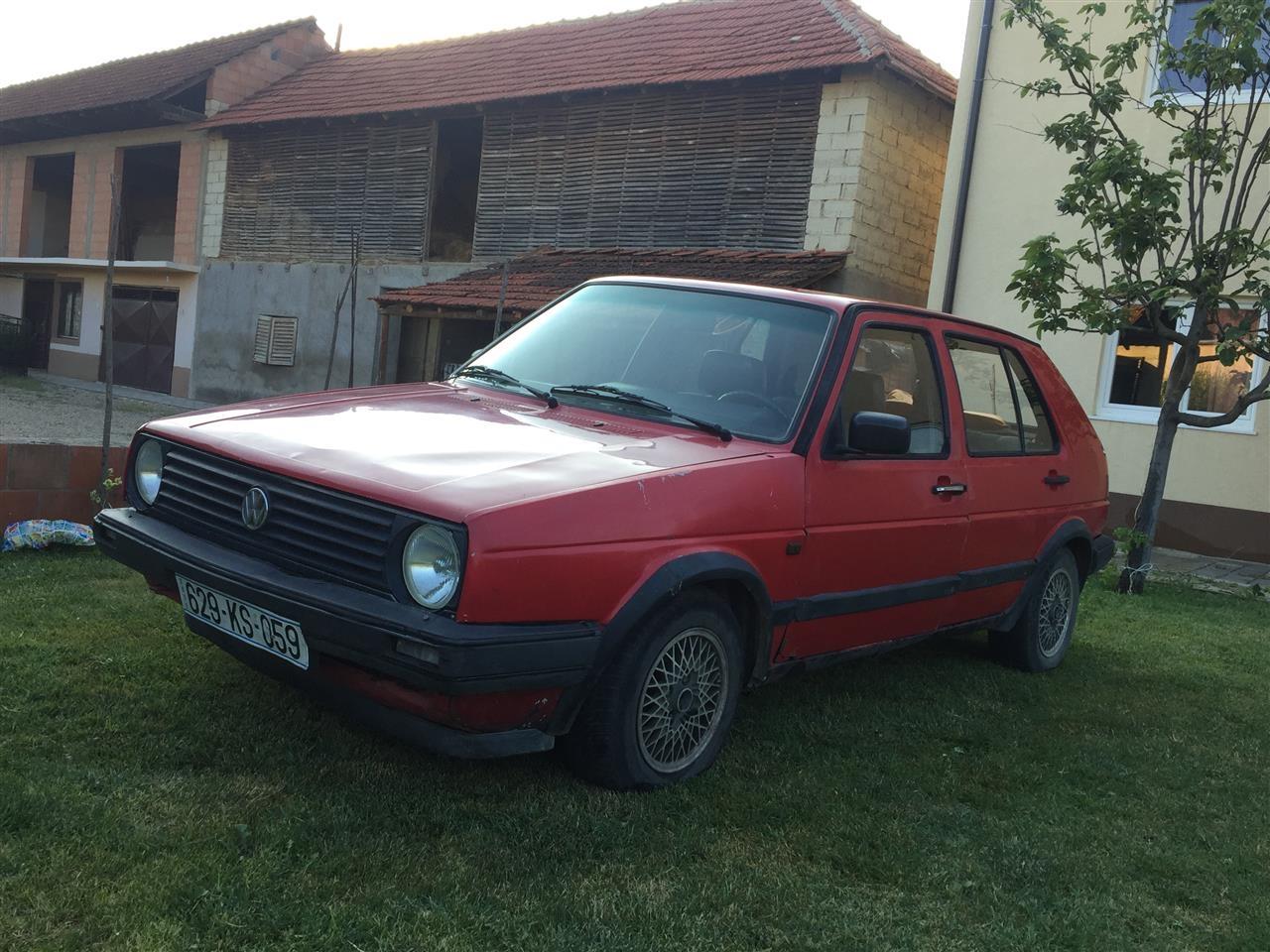 VW-Golf-2