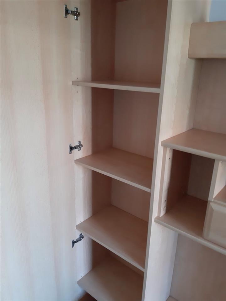 Komode-per-sallon