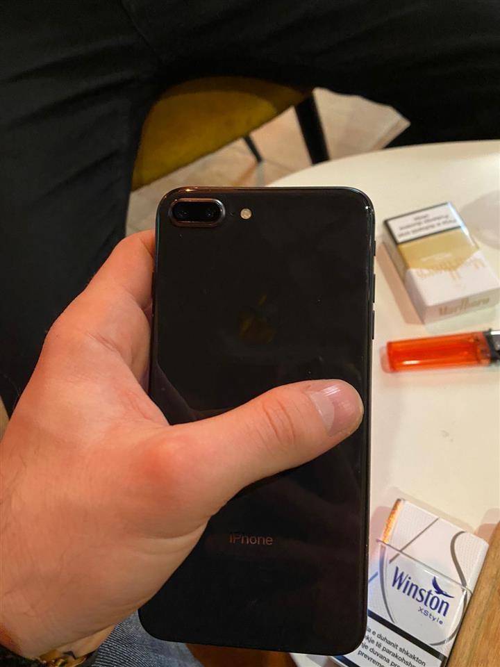 Iphone-8+