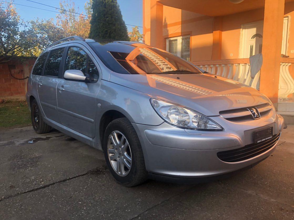 -Peugeot