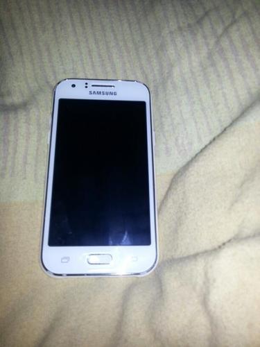 Samsung  j1