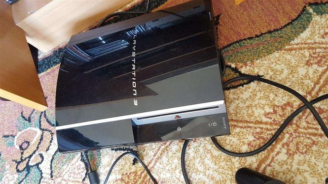 Shes Sony Playstation 3 FAT