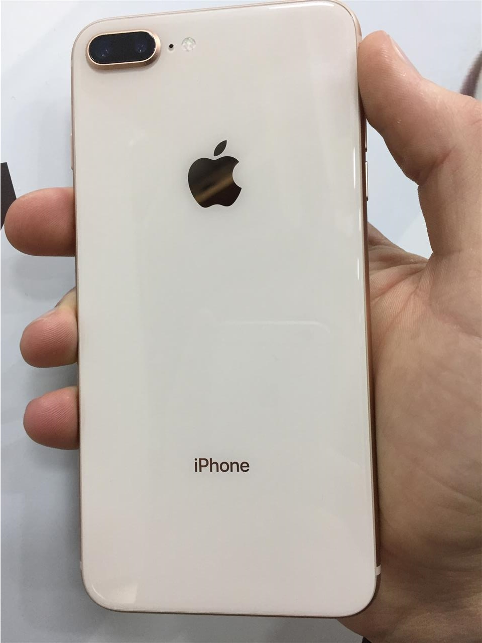Shes-iPhone-8-plus-