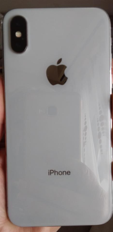 Shes-iphone-X-