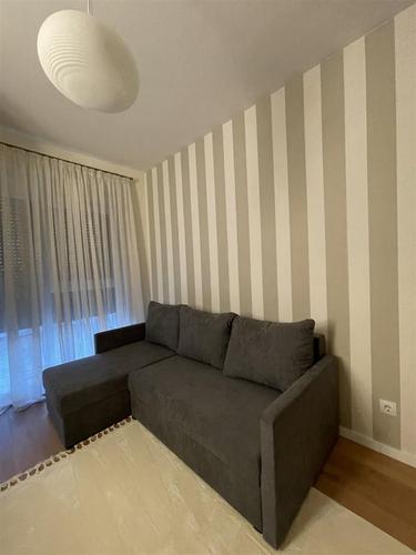 Sofa ( kauç)