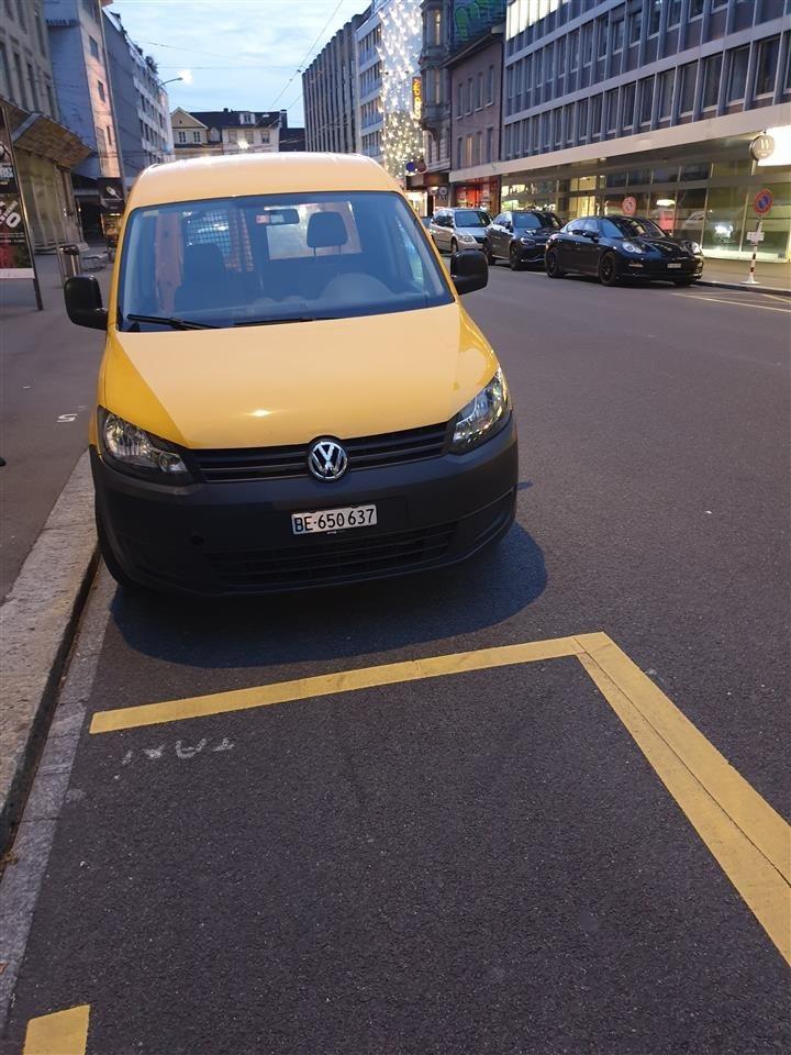 VW-Caddy-