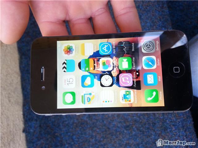 iPhone 4