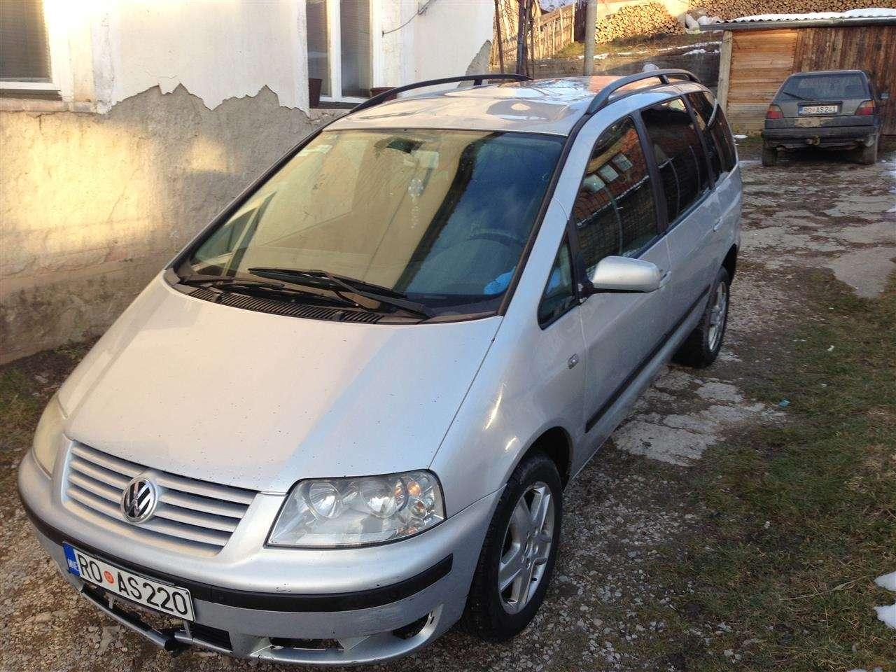 VW-Sharan--01-