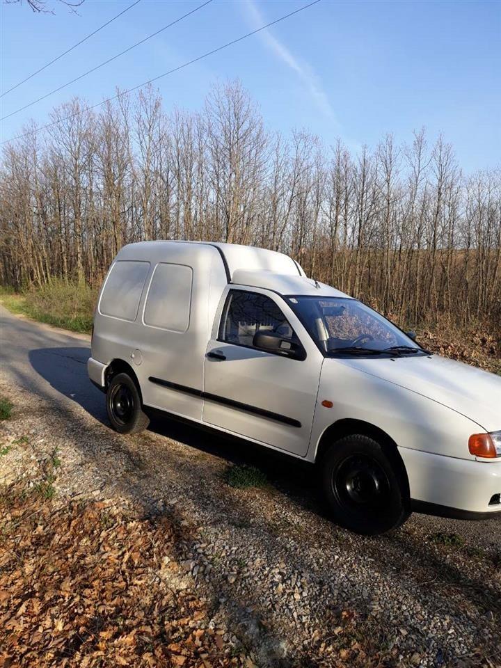 VW-Caddy