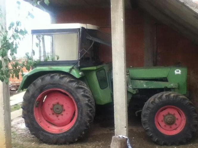Traktor