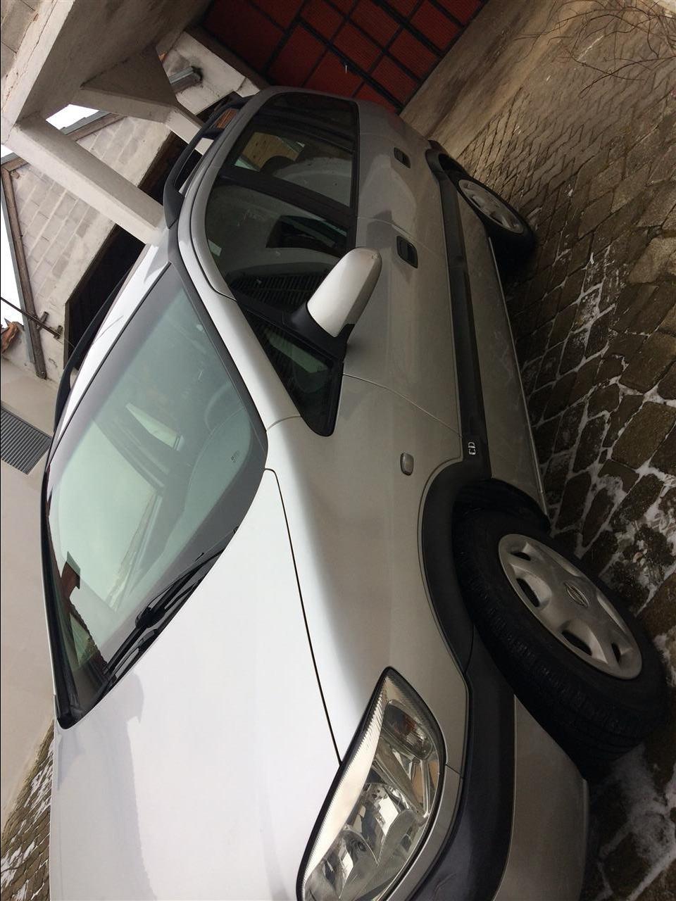 Opel-zafir-