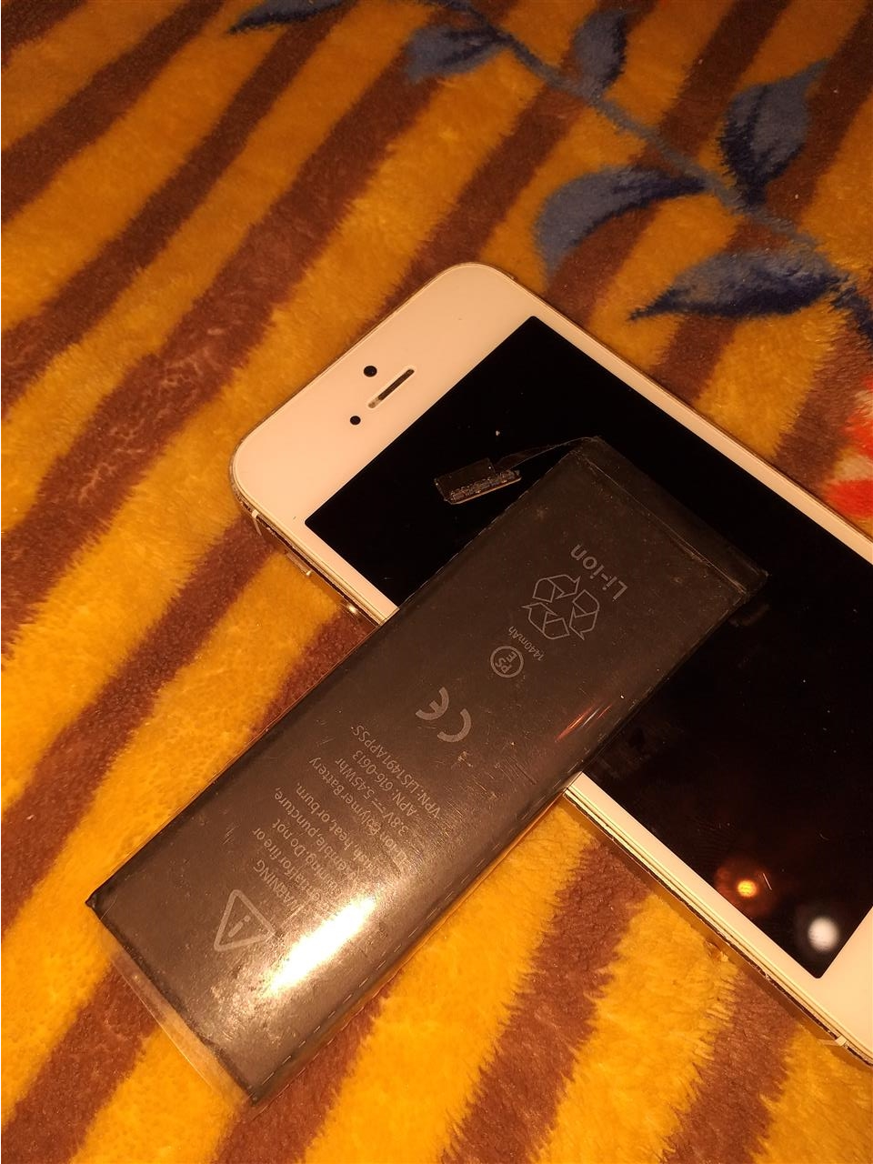 Iphon-5s-golld