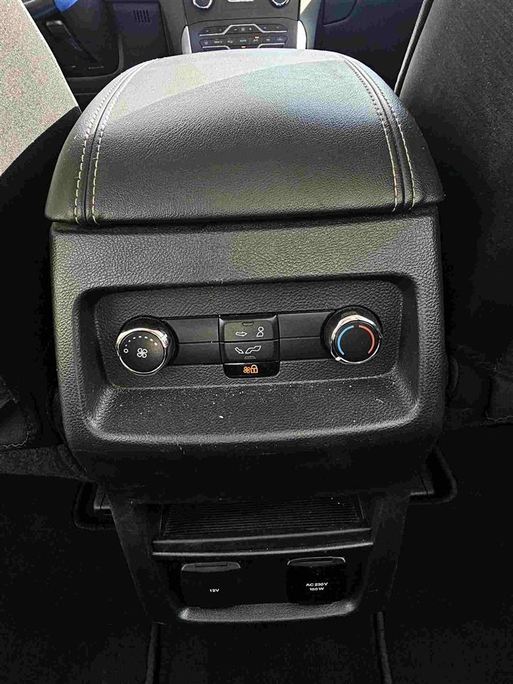 Ford-S-Max-2-0-Ecoblue-2020-kerr-i-ruar