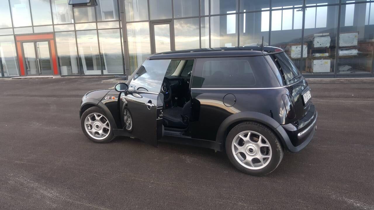 Mini-Cooper
