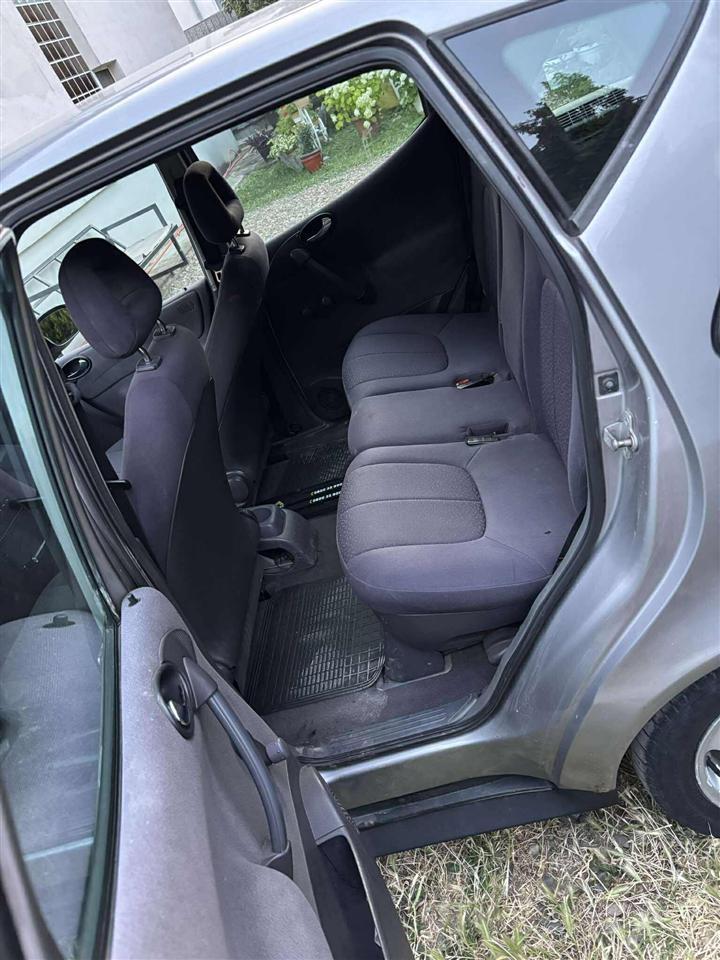 SHES-MERCEDESI-BENZ-A-170-CDI-+38344710370