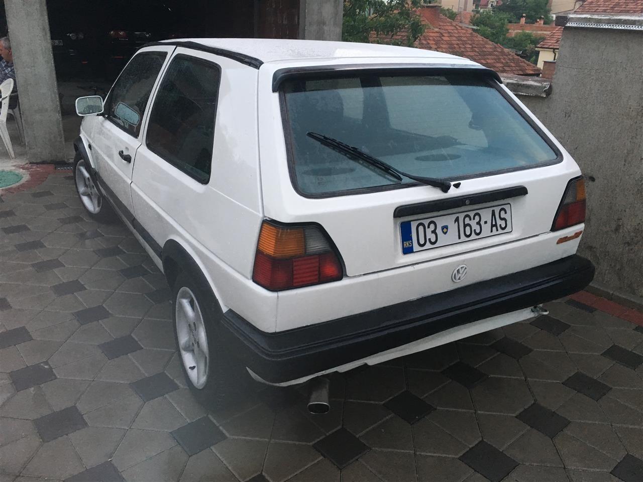 Shes-golf-2