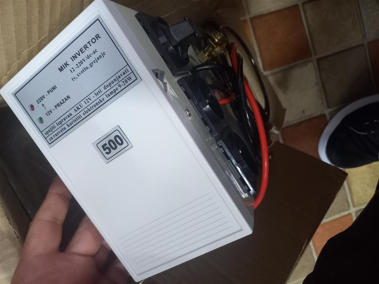 Invertor-