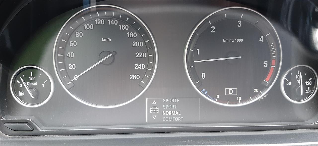 BMW-525D-U-SHITT