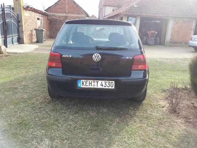 Golf 4